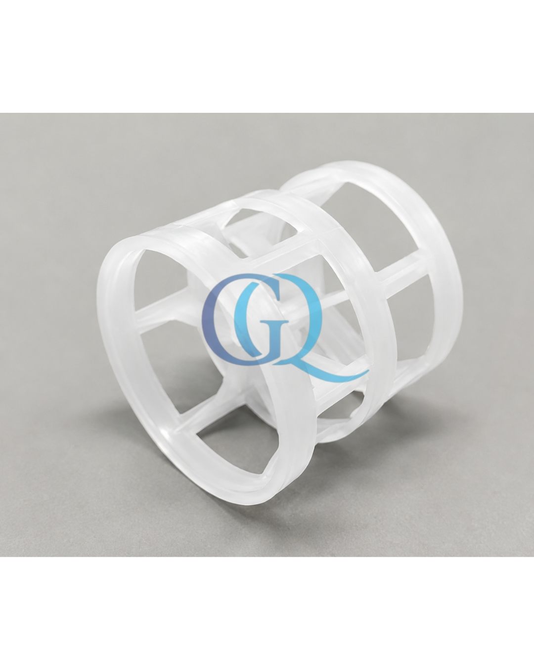 Anillo Pall Ring individual sobre fondo gris